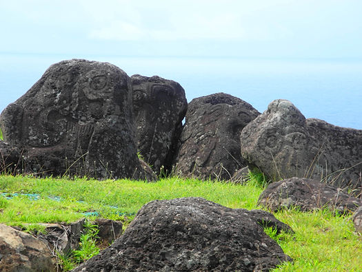 Pétroglyphes d'Orongo