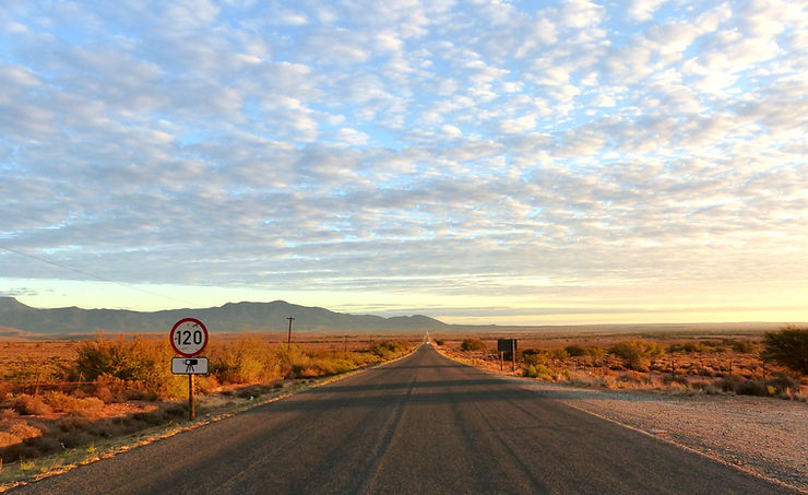 Les lignes droites nous mènent d'horizon en horizon